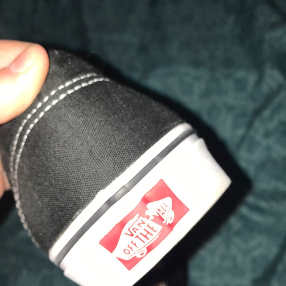black vans - Picture 2 of 3